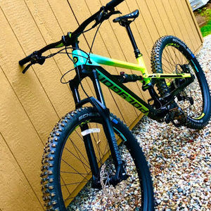 Meet your Posher, Bryce